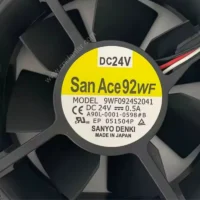 San Ace 92 fan, 92x92x32 mm boyutlarında olup, 24V DC çalışma voltajıyla endüstriyel Fanuc sistemleriyle uyumludur.